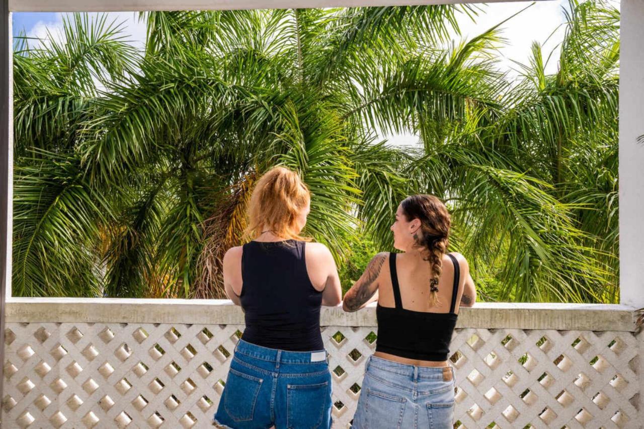 Mad Monkey Hoi An Hostel Екстериор снимка