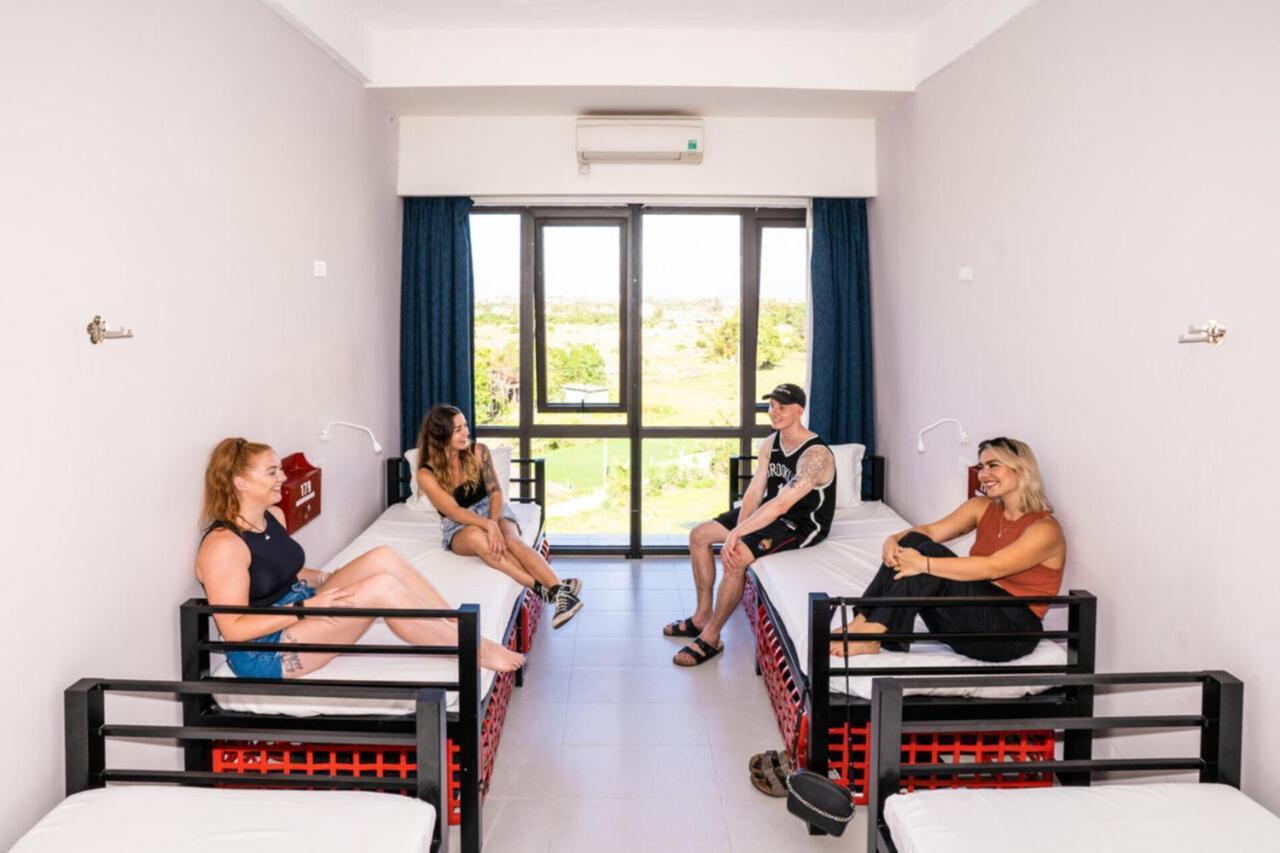 Mad Monkey Hoi An Hostel Екстериор снимка