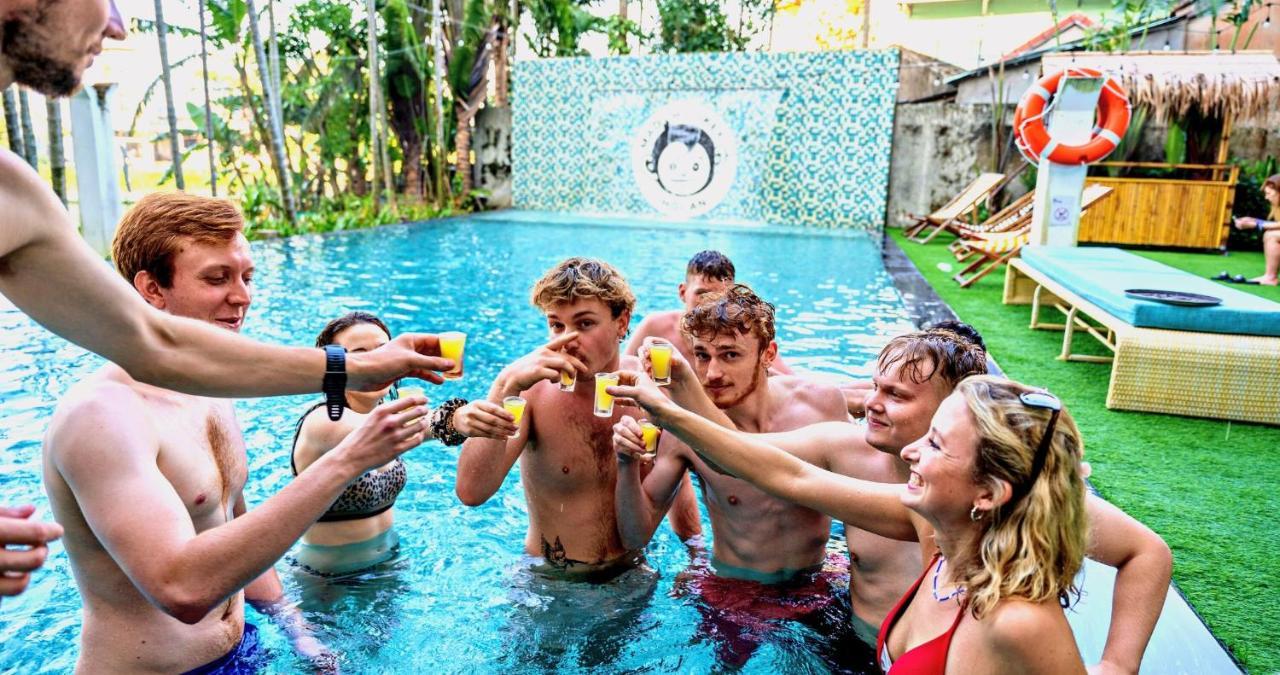Mad Monkey Hoi An Hostel Екстериор снимка
