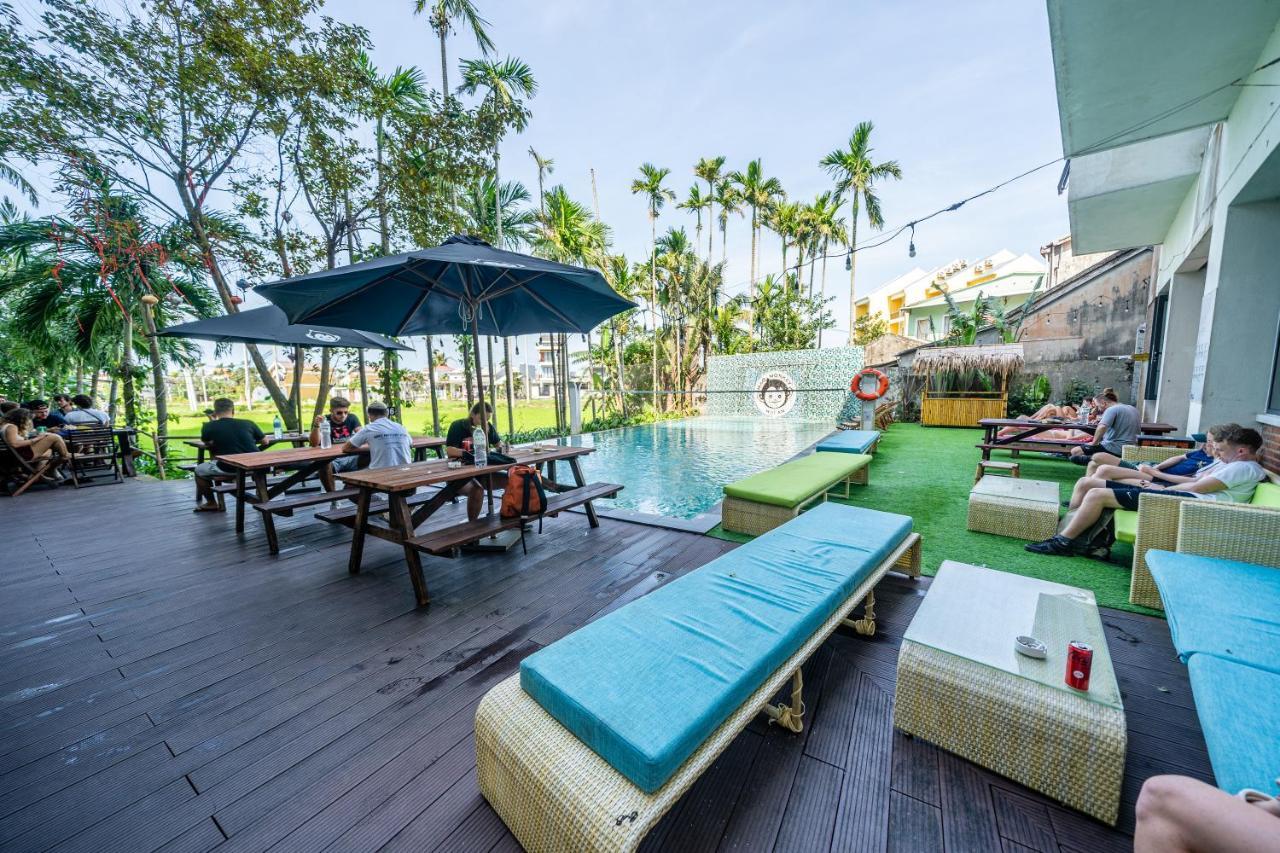 Mad Monkey Hoi An Hostel Екстериор снимка