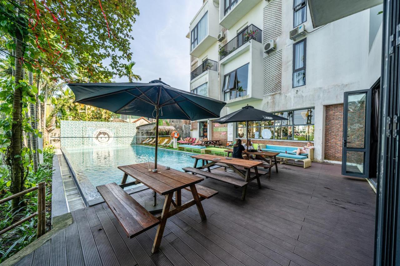 Mad Monkey Hoi An Hostel Екстериор снимка