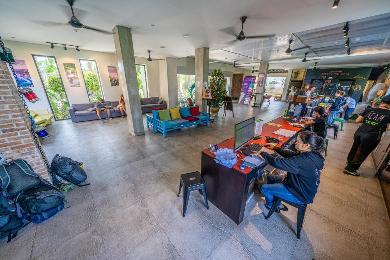 Mad Monkey Hoi An Hostel Екстериор снимка