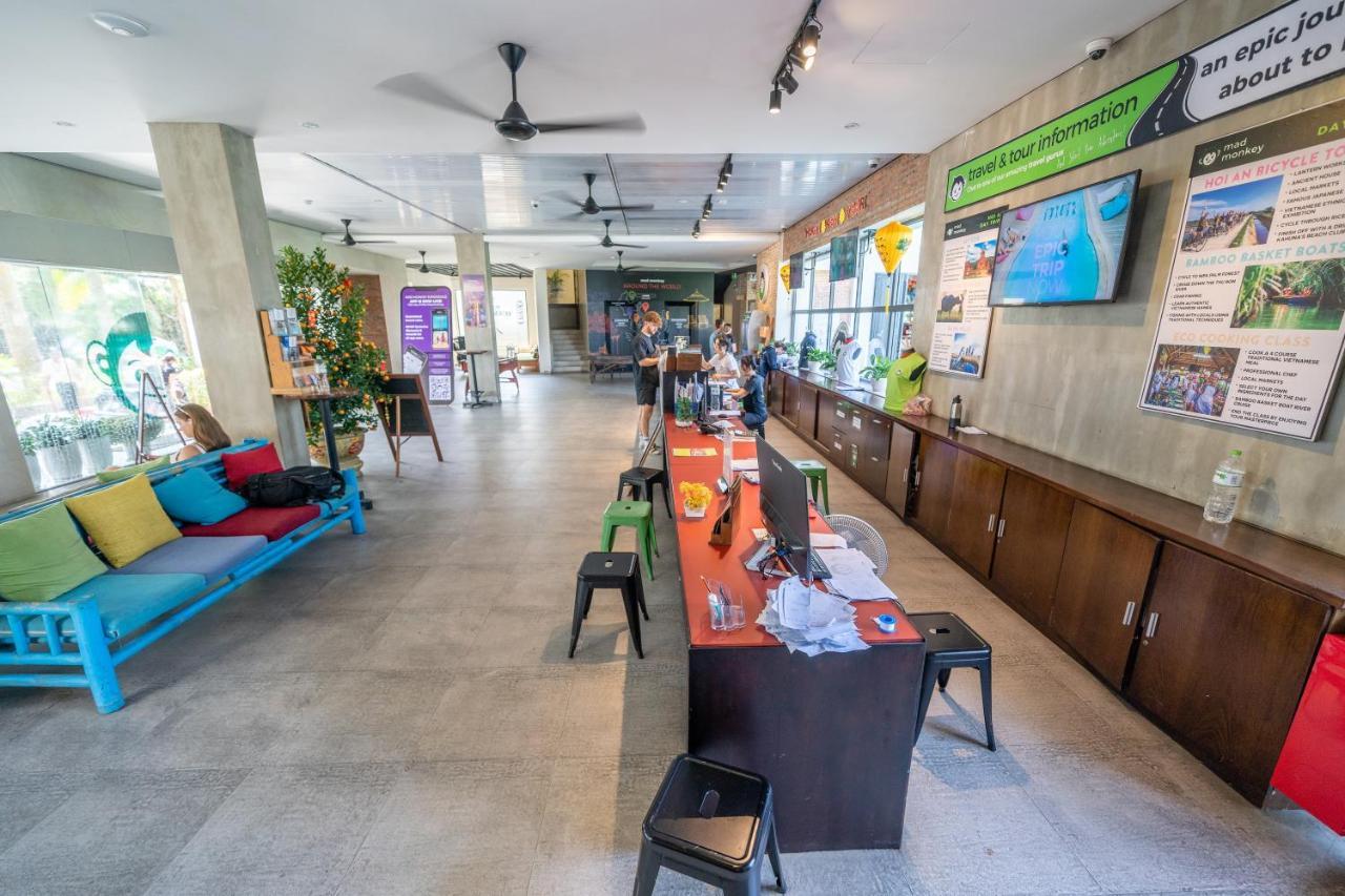Mad Monkey Hoi An Hostel Екстериор снимка