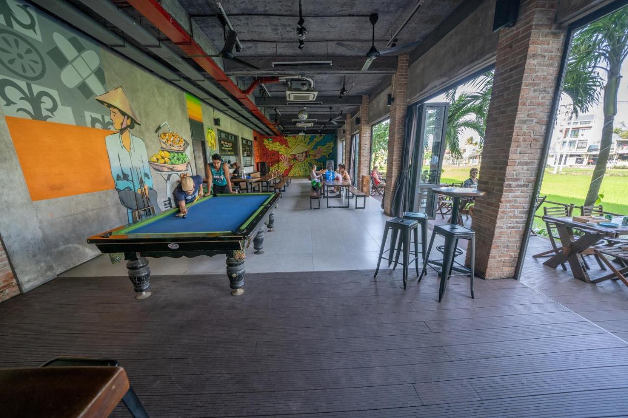 Mad Monkey Hoi An Hostel Екстериор снимка